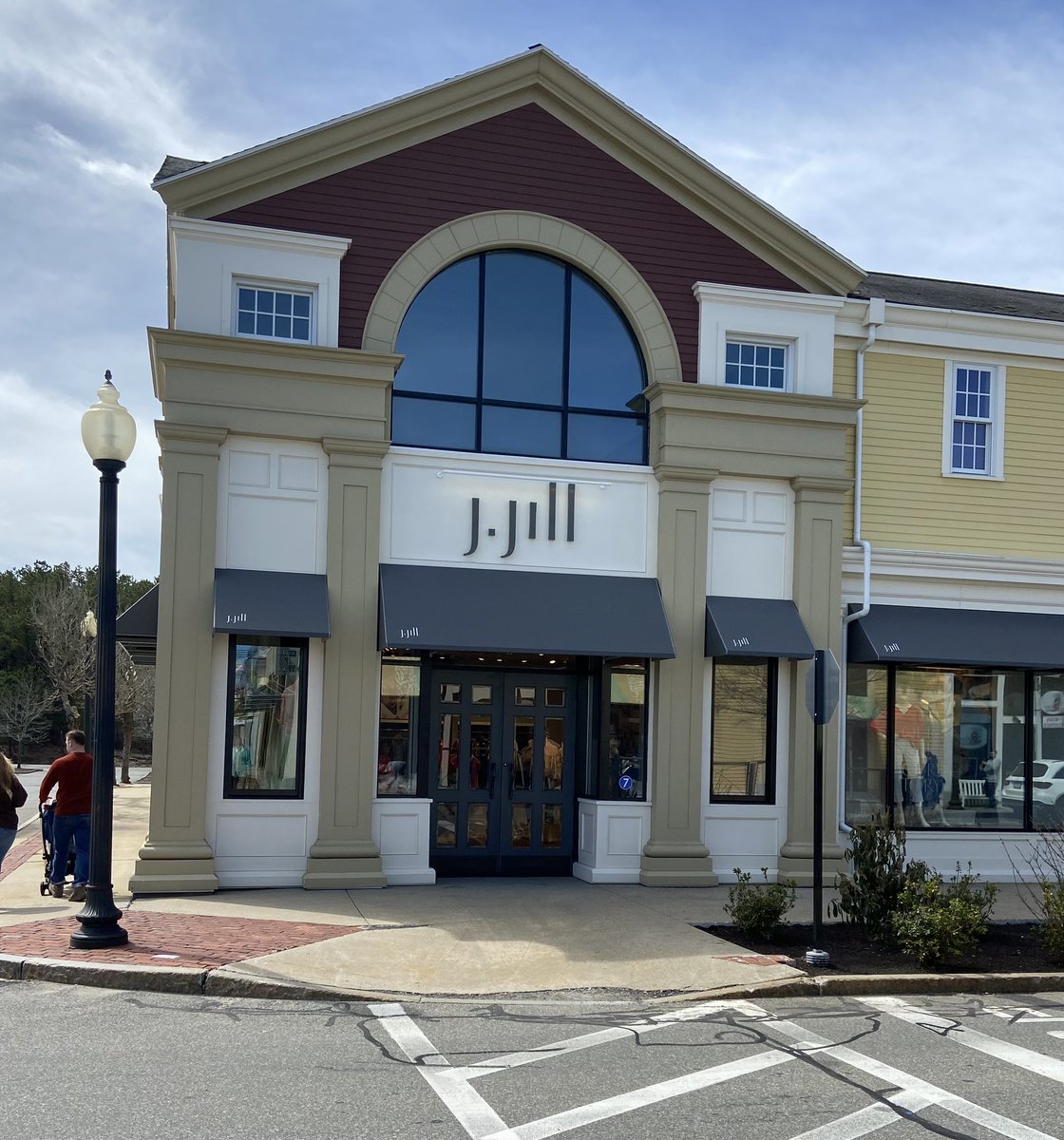 Hello, Cape Cod!  I visited the new J.Jill Store <a href="/MashpeeCommons/">Mashpee Commons</a> this am &amp; it is a dream!  Professional service &amp; beautiful atmosphere to shop all your favorites <a href="/JJillStyle/">J. Jill</a> #springfashion #compassionfund #grandopening