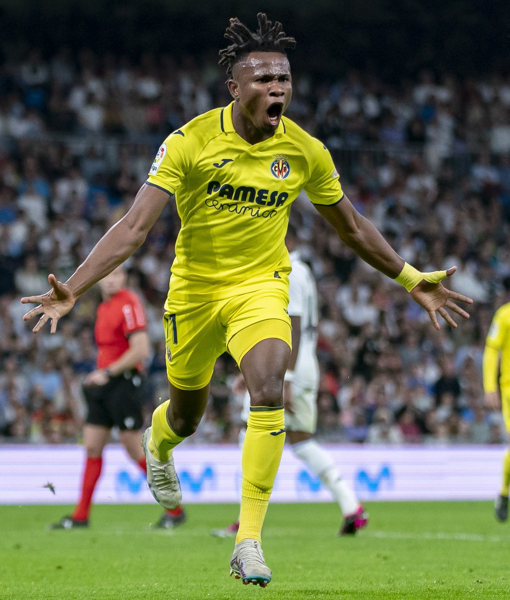 FaktaSepakbola's tweet photo. FT | #LaLiga 
Real Madrid 2-3 Villarreal
⚽️ Pau Torres 16' (GBD)
⚽️ Vinicius Jr. 48'
-
⚽️ Samuel Chukwueze 39', 80'
⚽️ Luis Morales 70'

Wkwkwk Real Madrid kalah lagi dari Villarreal di La Liga musim ini. Barca di puncak klasemen, berpeluang perlebar jarak jadi 15 poin! https://t.co/Zcjs3mq4U7
