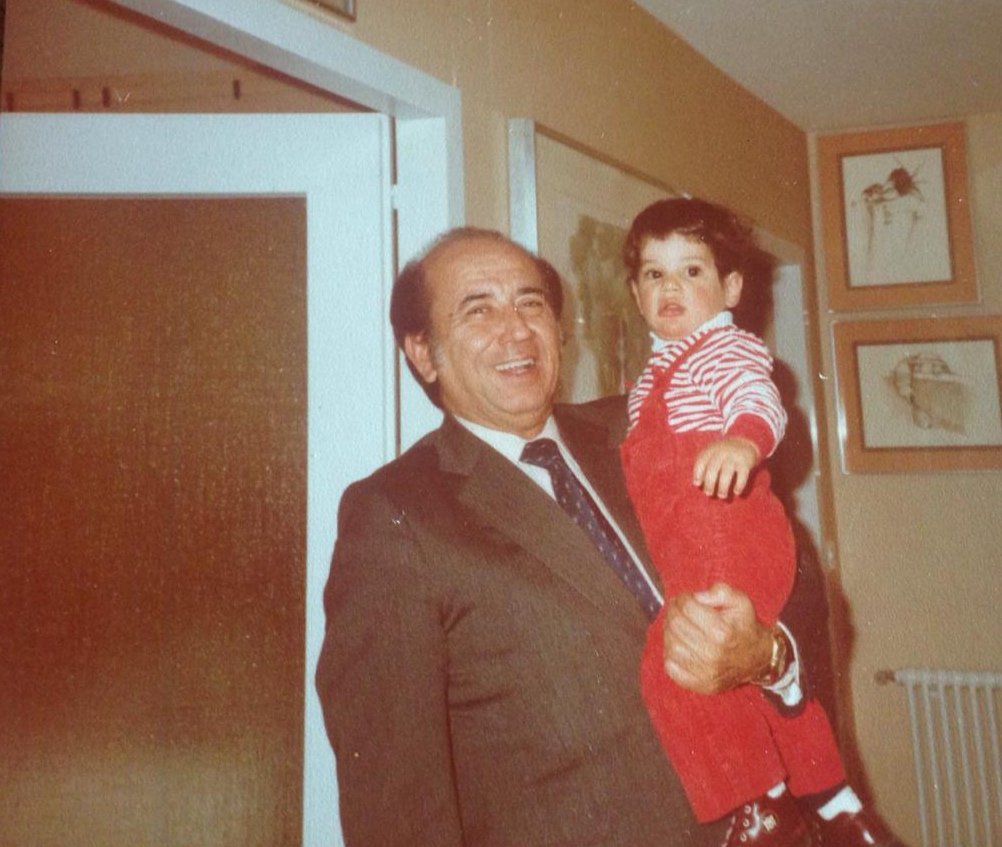 Desde niño hasta el final Carlos Andres Perez fue mi ejemplo de estadista positico y democratico. Viva Venezuela democratica y Libre!
