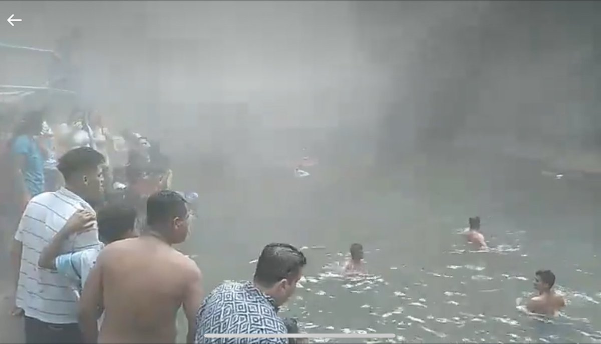 teledos_tcs's tweet photo. #Ahora | Se reporta un derrumbe en la piscina “El Capulín” de Moncagua, se desconoce si hay víctimas mortales.

La información se dio a conocer por un #Live que realizaba la cuenta de Moncagua City en sus redes sociales. #TL2  #EnDesarrollo https://t.co/HRyhmHUZ25