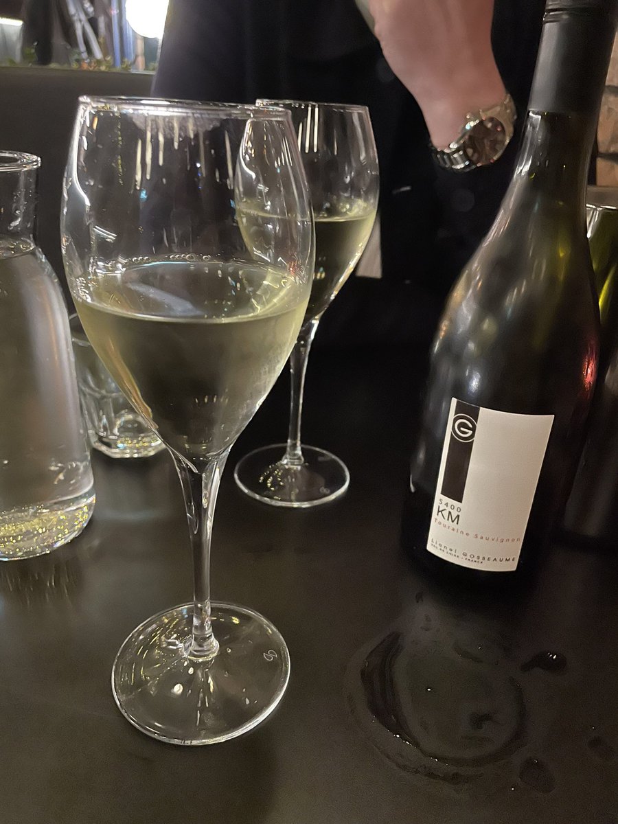 JuneJohnson36's tweet photo. @Markwjohnson63 at The Wellhead, Bristol Cheers 🍷🤩🍷 https://t.co/arazjGRgyu