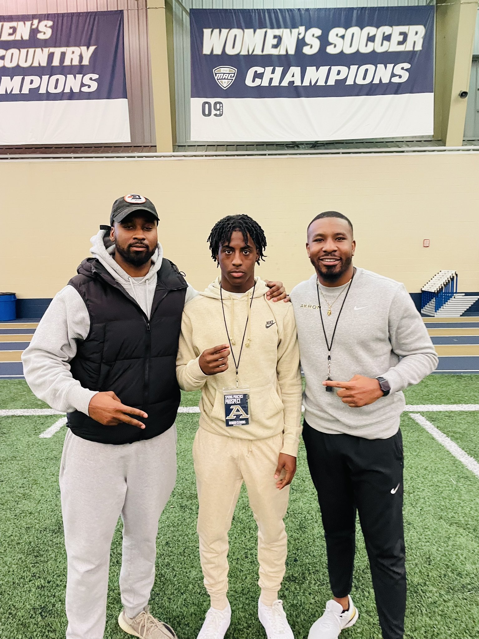 Demari Clemons on Twitter "I would like to thank Coach_TBell and the