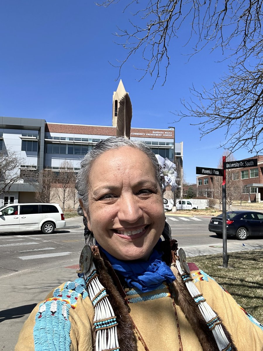 AlaskaChevy's tweet image. Great day at the #UNO Powwow! Met Gary Farmer from #RezDogs and Miss Indian World. Waited in line for an hour to get an Indian taco... we really should stop making fry bread. Still had one, though.