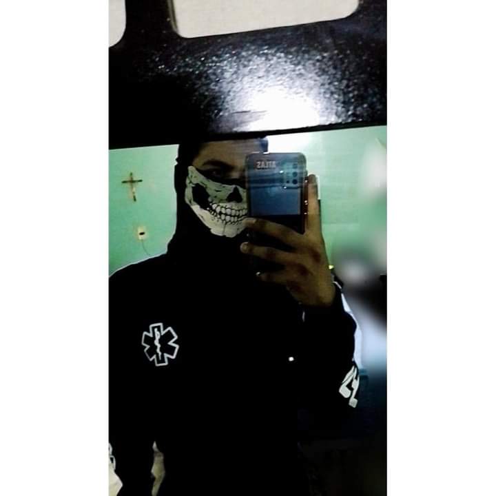 BryanRU6's tweet photo. 🤍🚑 https://t.co/OFrClLcMPR
