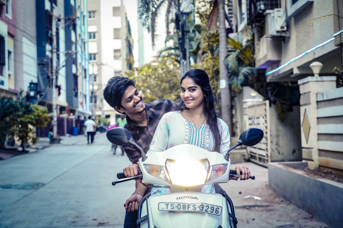 __Yash_im__'s tweet photo. HELLO NEIGHBOUR 
#shortseries #Helloneighbour https://t.co/aPwJyclVjO