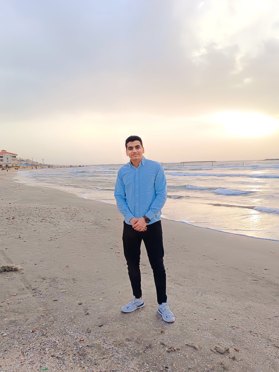 omarsamy01's tweet photo. #NewProfiIePic https://t.co/Bm92KqXnBX