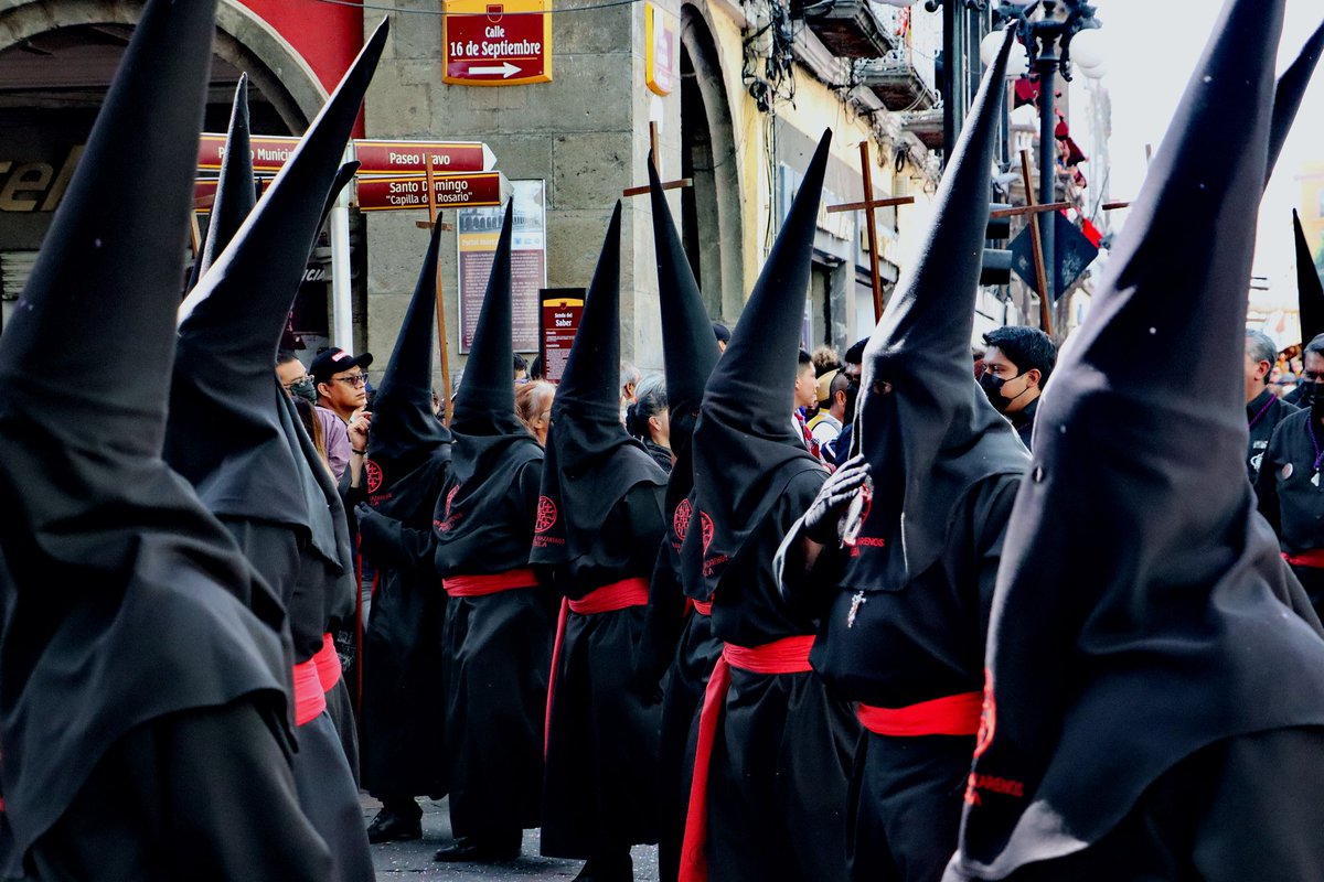 BerlineaLudwig's tweet photo. Viernes Santo en Puebla
#ViernesSanto #Puebla #SemanaSanta https://t.co/353OsOPyrn