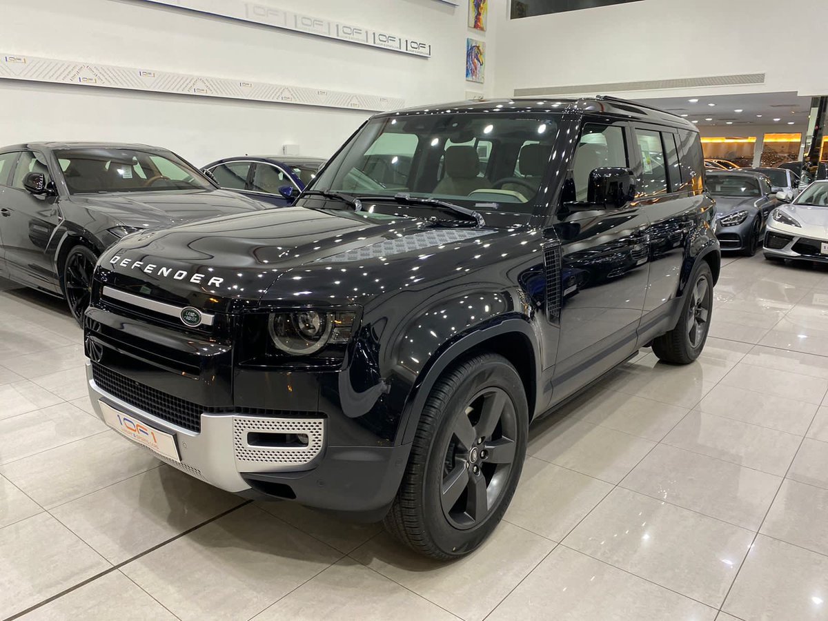 1OF1SA's tweet photo. Defender V4 - 2023 - New - Saudi

#mercedsbenz #g63 #4x4 #bmw #Audi #Porsche #rangrover #SVR #vogue #ferrari #Purosangue #812 #GTS #Lamborghini #avantador #urus #huracan #V12 #cars #rollsroyce #RR #Cullinan #1OF1 #Bentley #Saudi https://t.co/Z8kH0n18Di