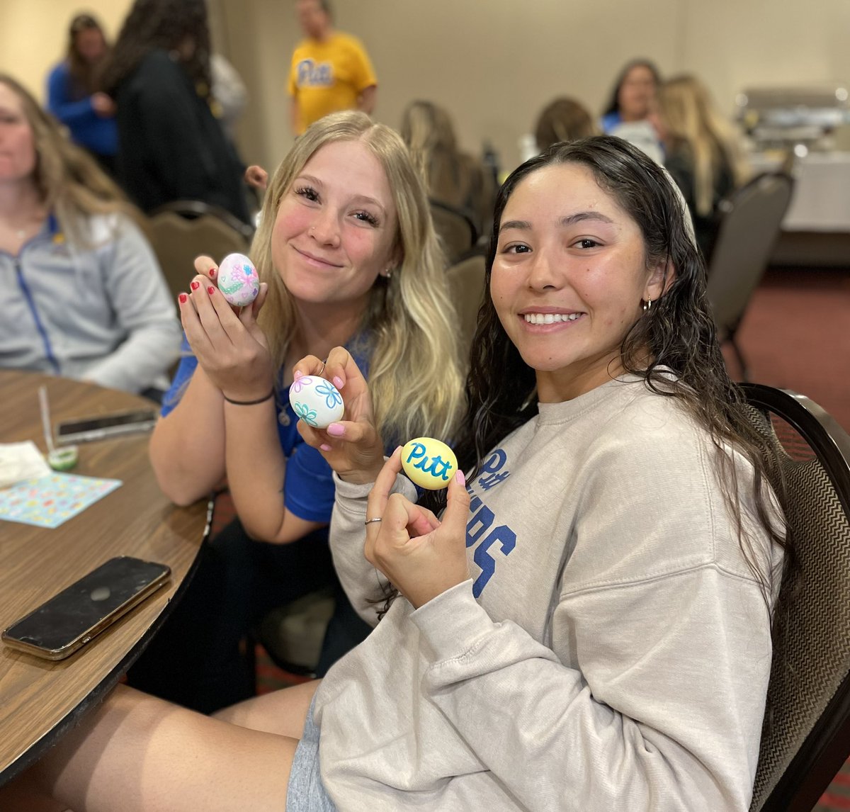 Pitt_SB's tweet photo. Egg decorating ๐ฃ๐ฐ https://t.co/q8lmPxtAQO