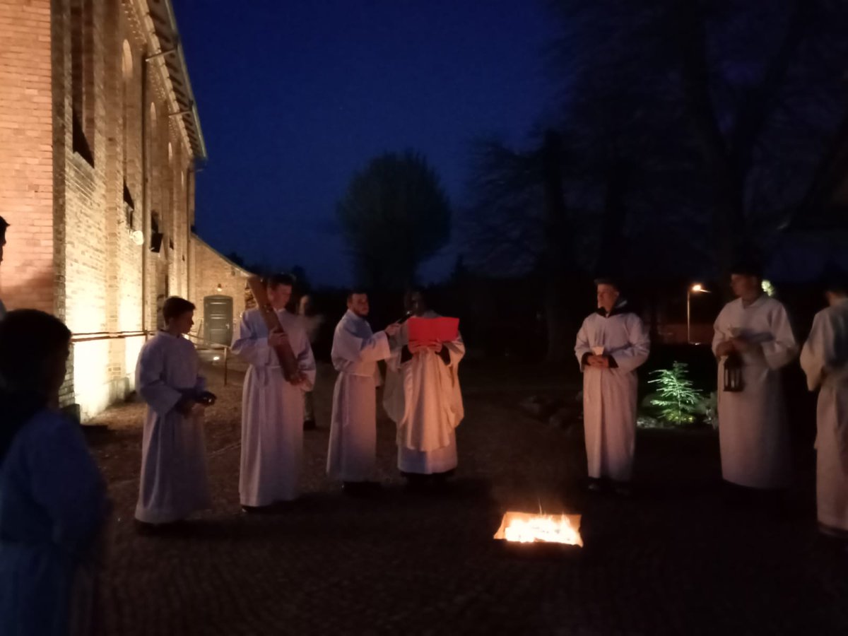Parafia w Piłce tweet media