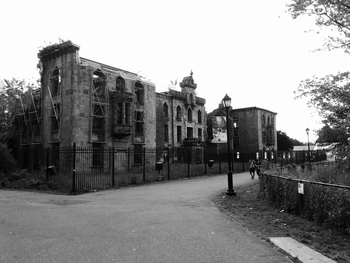 GerardoAlbornoz's tweet image. Roosevelt Island… #rooseveltisland #architecture #architecture_hunter #architecturephotography #architectphotography #newyork