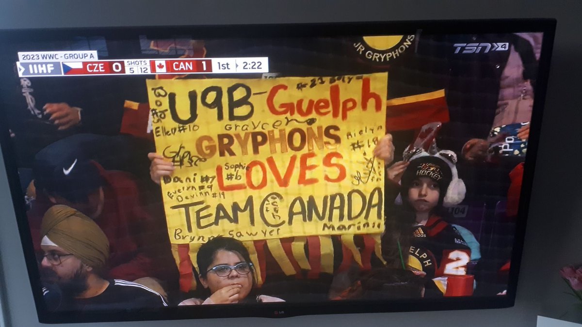 nbrookbank's tweet photo. U9 Guelph Gryphons at the IIHF Women’s World Championships to cheer on our friend @KristinONeill10  it was a beauty win and we even got on TV!  #IIHFWomen https://t.co/kcug9rO30K