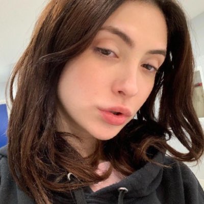 Maddy63870920's tweet photo. #NewProfilePic https://t.co/EZpeAvYdzo