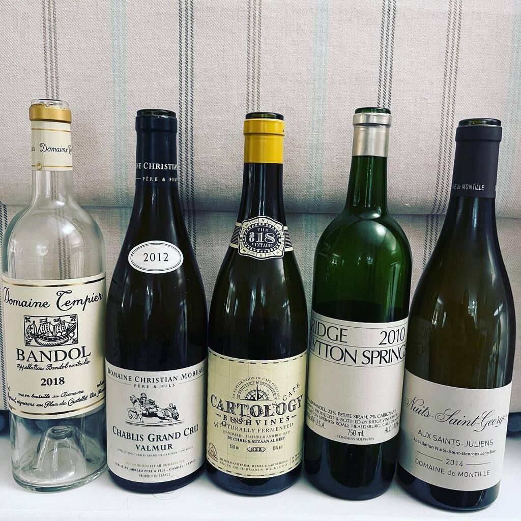 wineloon tweet media