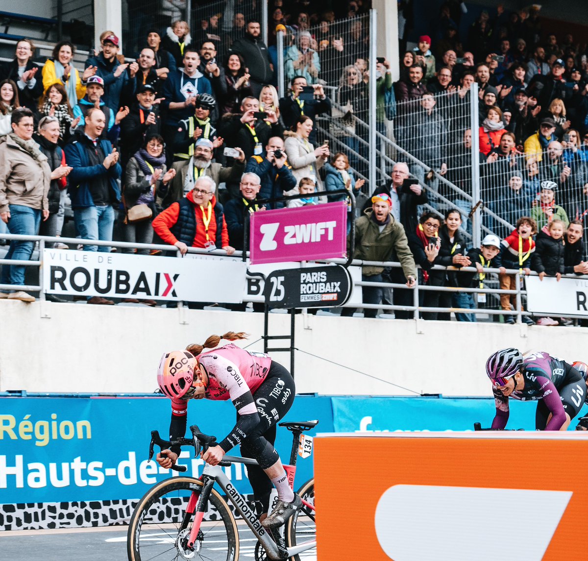 CyclingCanada tweet picture