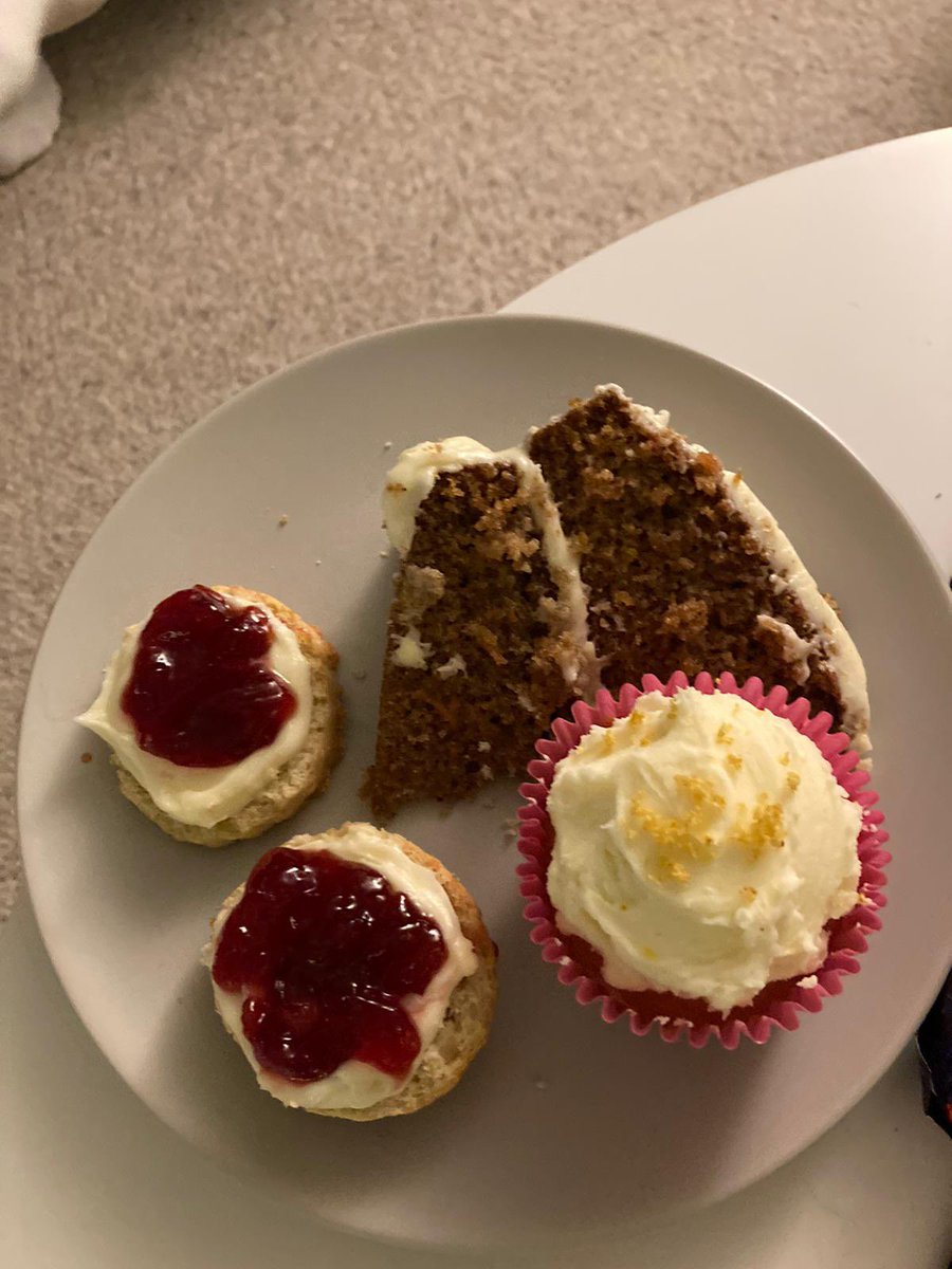 techychappy's tweet photo. Carrot cake 🍰 🥰 https://t.co/Ic84xL3mRs