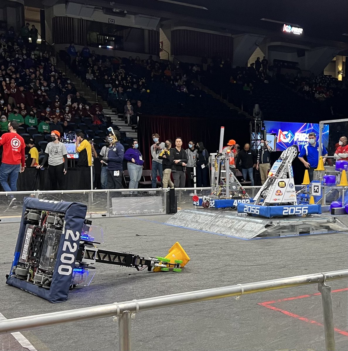 jeffbeattie2014's tweet photo. We did it! (Even with a bot down!)

Stoney Creek’s Team @frc2056 is Houston Bound - with Alliance Partners @MMRambotics &amp; @Team4992 

Next stop - @FIRSTweets Worlds!!
@OP_HWDSB @HWDSB @CANFIRST https://t.co/xdS3EKyrn2