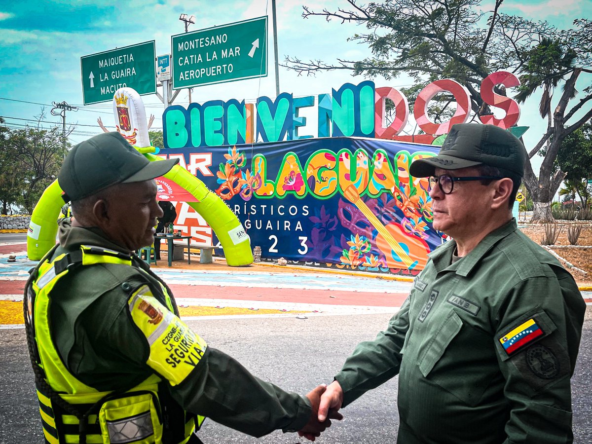 En el marco del dispositivo Semana Santa Segura 2023, realicé recorrido por los distintos Puntos de Seguridad y Auxilio Vial, que se encuentran desplegados en la autopista Caracas-La Guaira.
#SomosGNBGuardianesDelPueblo