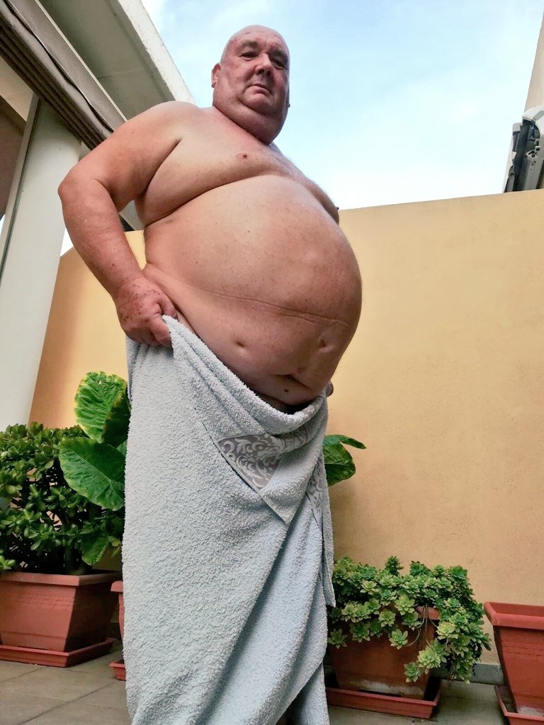 Pompeyoytu's tweet photo. Más de papis hermoso https://t.co/eD0bFKkPj1