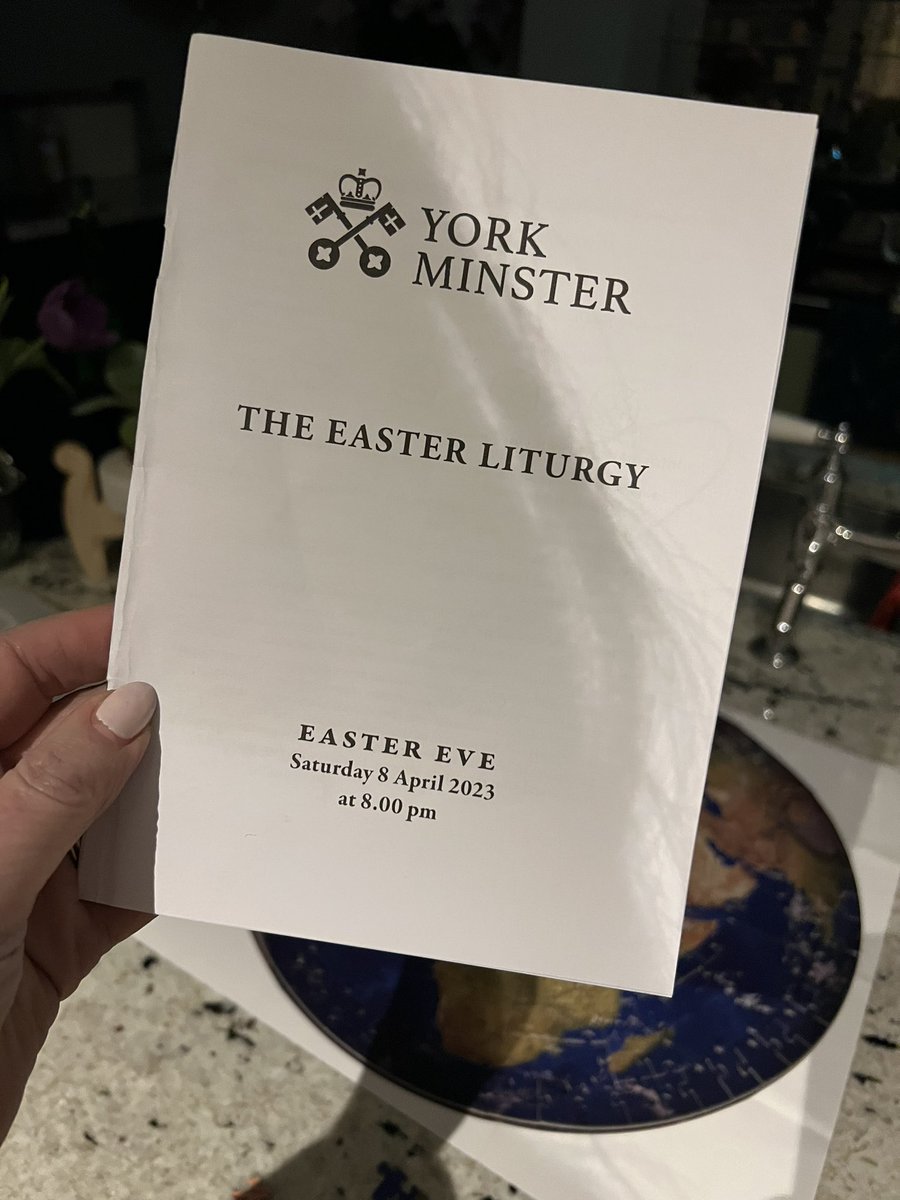 STEMeducationUK's tweet photo. It’s Easter Eve. Bringing the light to the Minster in spectacular fashion, starting in darkness and then a full fire by the West Door. A night I’m glad I am not the Verger. He’s a brave man..but it was worth it. St William’s Singers in fine voice too, Hallelujah Chorus, spot on! https://t.co/FXedPjn0kG