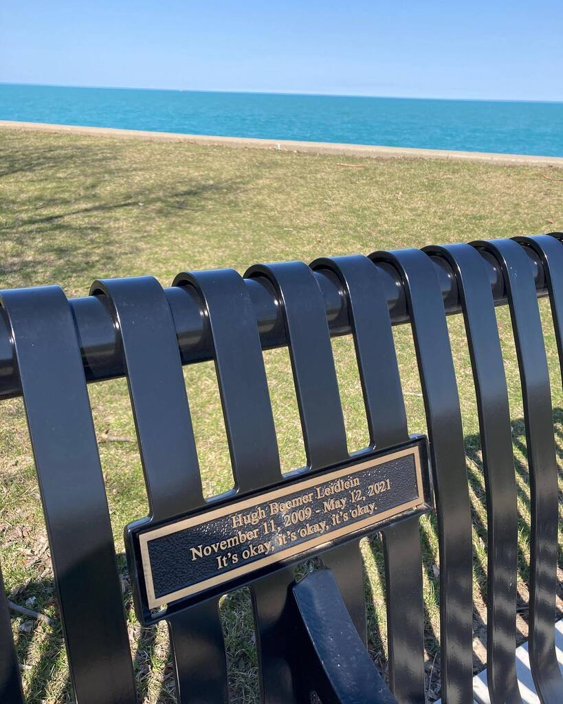 MelKeiser's tweet photo. It’s okay, it’s okay, it’s okay.

A beautiful epitaph on this lakeside memorial bench.

April 22 "A Practicum for Processing" with Mel Keiser &amp; Corey Smith

Presented@by Northwestern University’s Death Studies Research Group

On the morning of April 22, … https://t.co/t2a19LBRcL https://t.co/EUsp0MMPUT