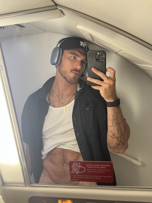 need it right now https://t.co/W4wKa8vp8x