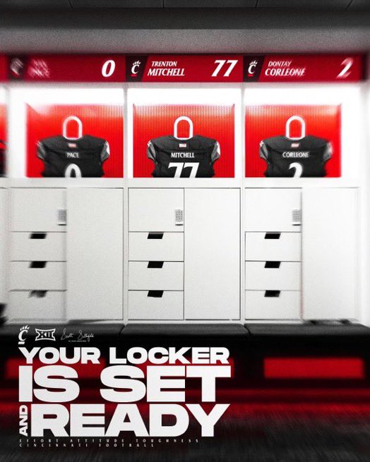 m77_trent's tweet photo. Appreciate @UC_Recruiting showing some love @PAbrams75 https://t.co/fkdqGPWKei