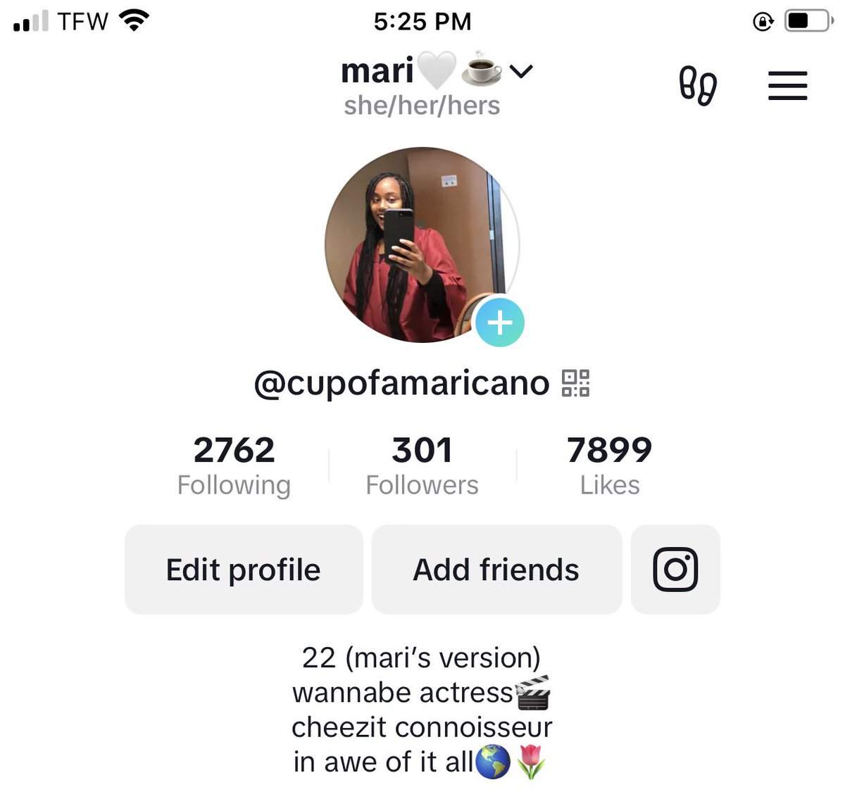 arisbunytail's tweet photo. the font being this ugly may be the reason I delete tiktok once and for all https://t.co/XwnLkRT5IX