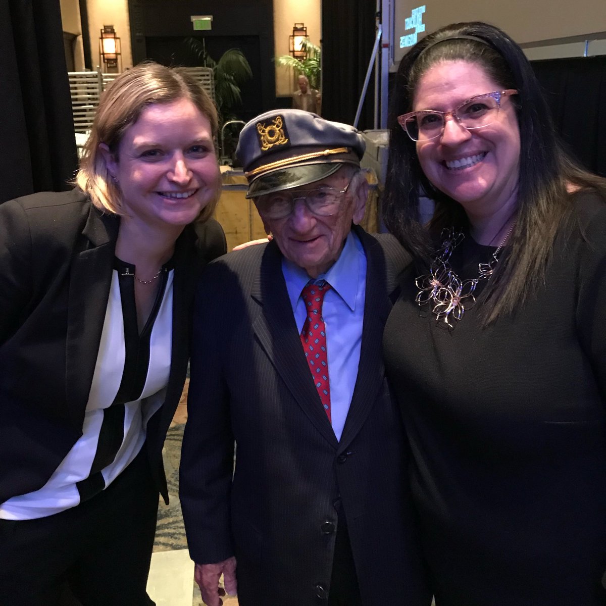 kyraator's tweet photo. I had the great pleasure of meeting @BenFerencz for the first time in 2018 at a @HolocaustMuseum event. He was such delight and an inspiration to so many. As he always said:  “Never give up.” May his memory be for a blessing. https://t.co/ismRQM55dV