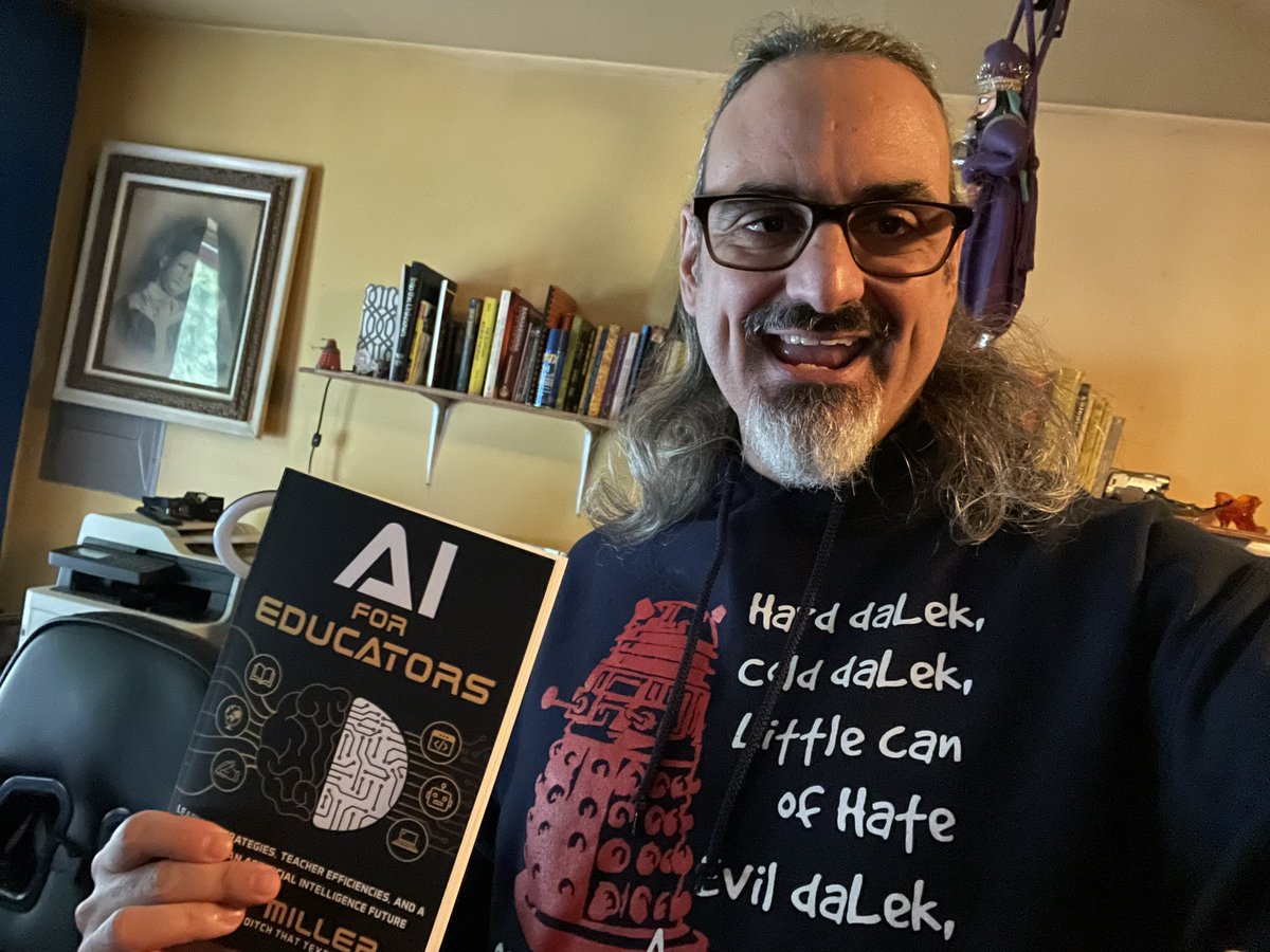 Finally got my copy of 
#AIforEducators by @jmattmiller! I’m headed to a four day, three night field trip with our 6th grade and THIS is what I’ll be reading. 😃

amazon.com/Educators-Stra…
#ditchbook #edtech #ai