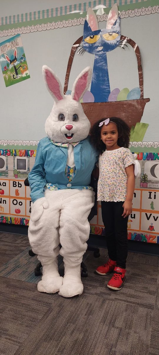 ArroyoVerdeRUSD's tweet photo. Easter Bunny was on hand yesterday for the Easter Egg Hunts in Tk/K classrooms. Thank you Ms. Jackie we love how you support or staff and students in all areas. Best office manager hands down!!#officemanagersrock #easterbunnyiscoming #elementaryschoolfun #arroyoaztecs #thisisrusd https://t.co/UtHVtCgxey