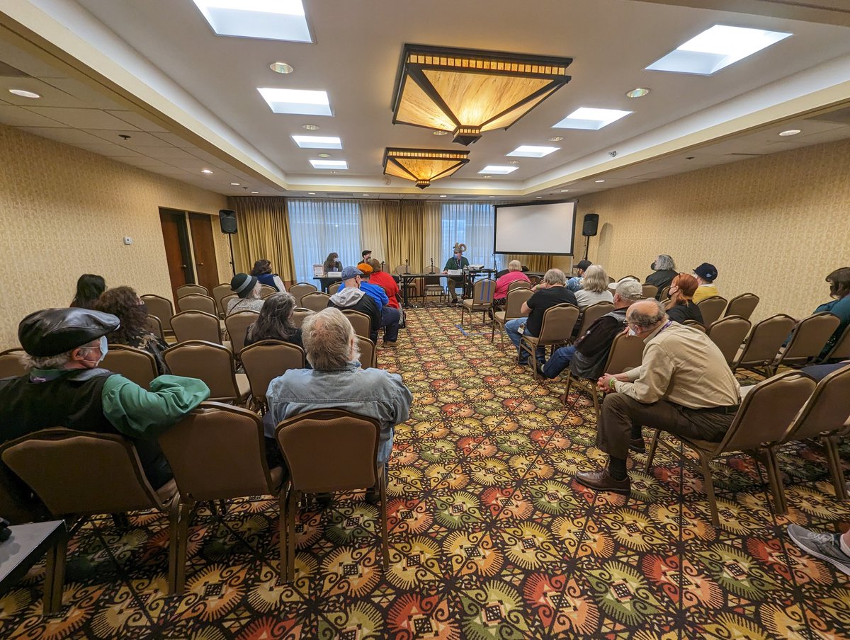 We had a great turnout for our Sherlock panel! Thanks to our panelists and moderator. #NWC