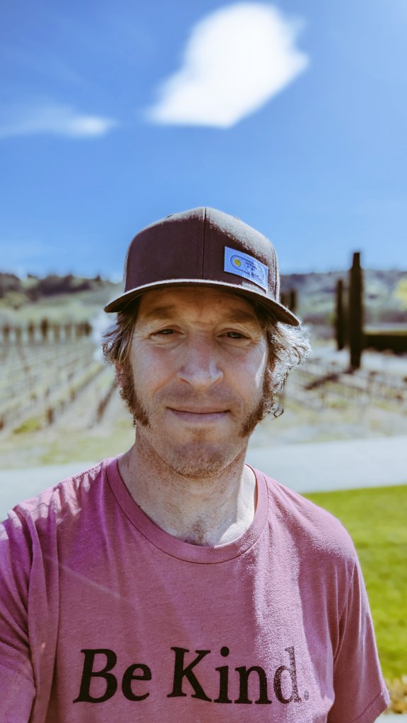 Wine 🍷 country #California <a href="/CountyofSonoma/">County of Sonoma</a> Seems to agree with me 😎🍷