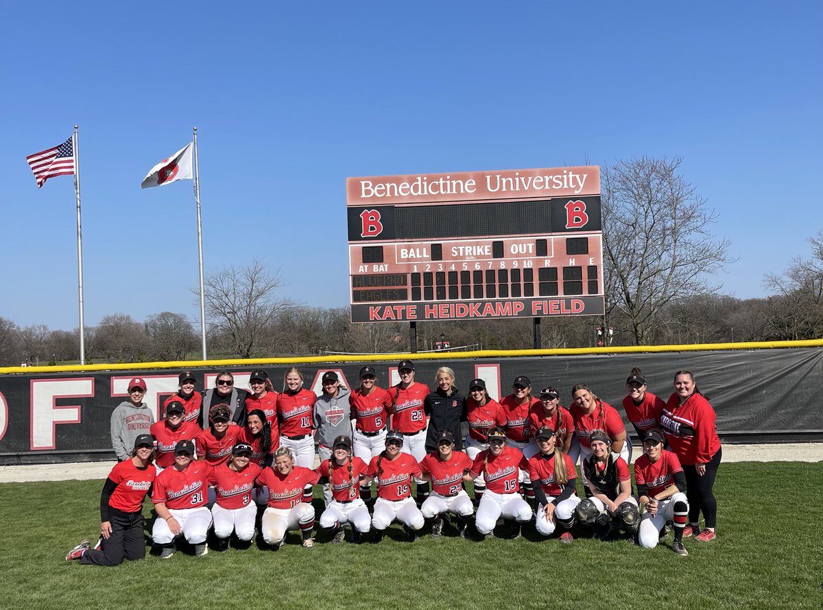 BenUSoftball's tweet photo. We got to honor our coach today and got two wins on the newly minted Kate Heidkamp Field. We love you so much Coach Kate! Thank you for all you do for us. https://t.co/cZ6E0C0UUW