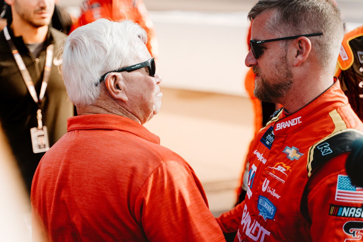 I’ve been on a bit of a break from social media lately, and I have a lot of catching up to do but….

Today is a great day to start back. Help me in Wishing my Dad, the OG Gator a happy 75TH BIRTHDAY!