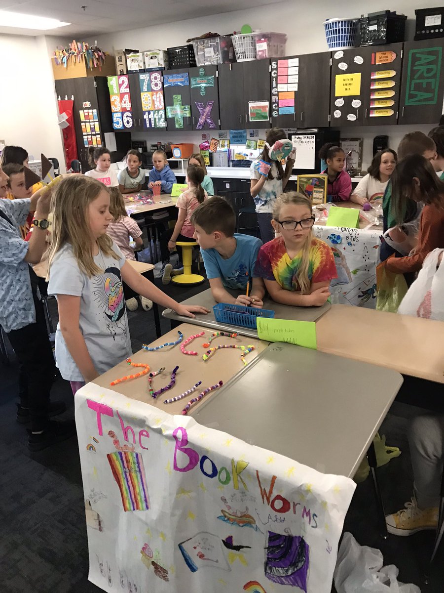 MrsAdams03's tweet photo. Today we were entrepreneurs! I love classroom marketplace day. Such a fun economics unit. https://t.co/sGOCu2Lc2B