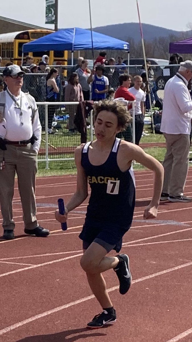 Coach Henry tweet media