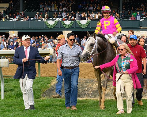 BH_AEberhardt's tweet image. #HorsePower Despite an objection after a tough stretch battle, #TapitTrice with @luissaezpty  won the G1 @Toyota #BlueGrass @Keenelandracing for B/O Antony Beck's @Gainesway Mandy Pope's @whisper_hill Son of #Tapit @keenelandsales grad