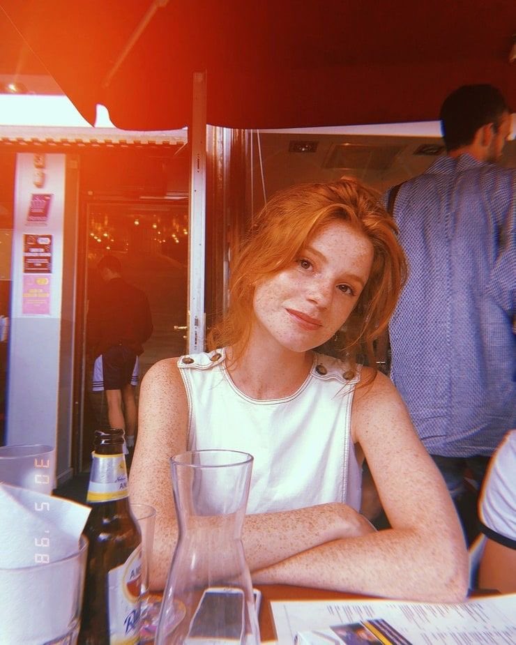 offlyingbird's tweet image. Went on a date today. She is so cute.