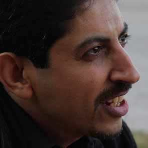Front Line Defenders and others request the European Commission to raise the case of human rights defender Abdulhadi Al-Khawaja to #Bahraini authorities on the 12th anniversary of his detention:

frontlinedefenders.org/en/statement-r…