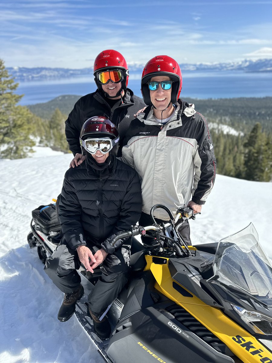 spage925's tweet photo. Beautiful day up in #tahoe #snowmobiling #skidoo #springtime #snow https://t.co/8xsGtqBkte