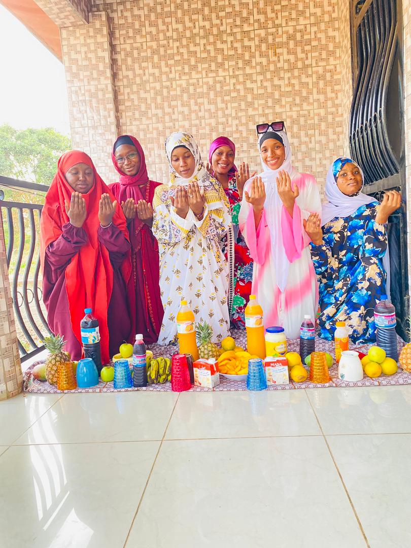 @it Zeynab tweet media