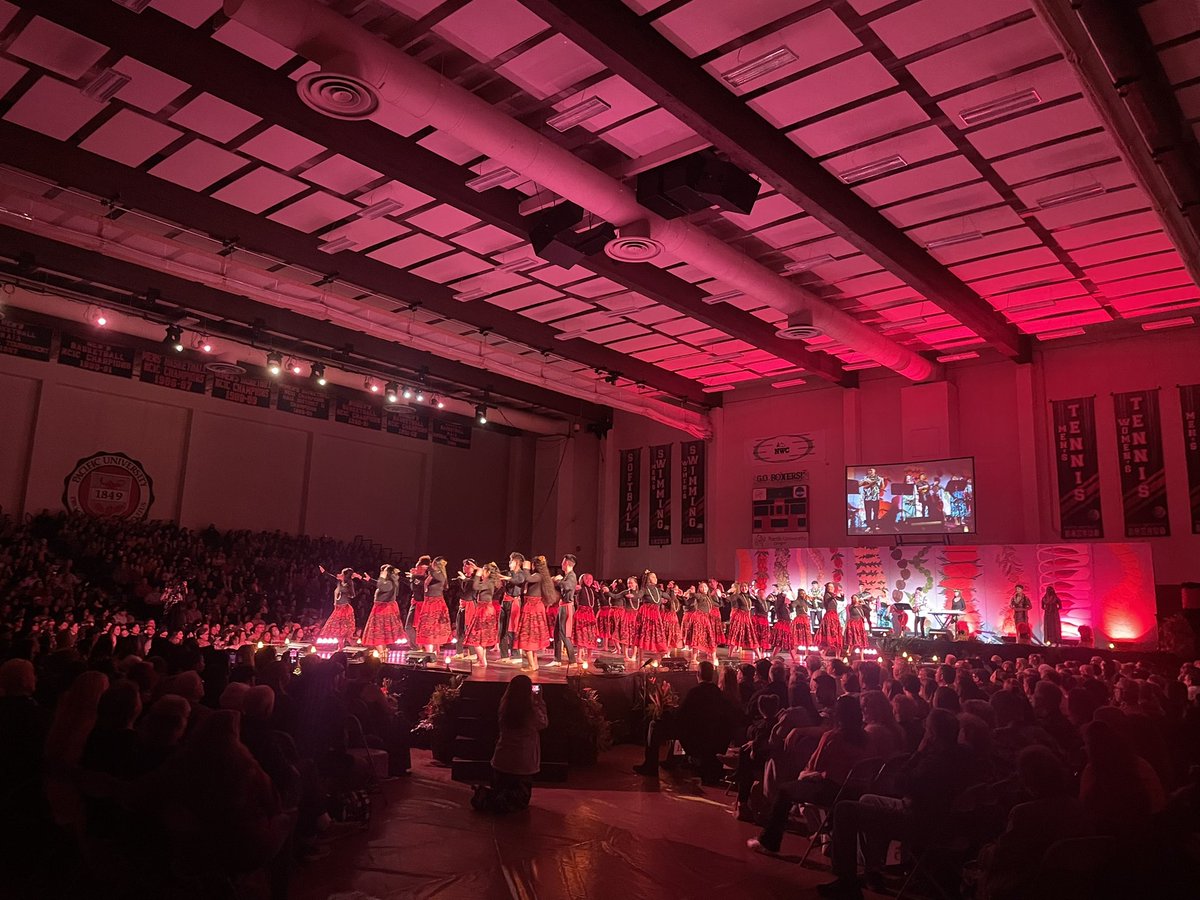 THE BEST LŪ’AU IN THE COUNTRY🔥great show from the students at Pacific, putting on for the culture🤙🏽🇦🇸🇼🇸🇹🇴🇳🇿 <a href="/pacificu/">Pacific University</a> <a href="/goboxers/">Pacific Boxers</a> <a href="/Boxer_Football/">Pacific Football</a>
