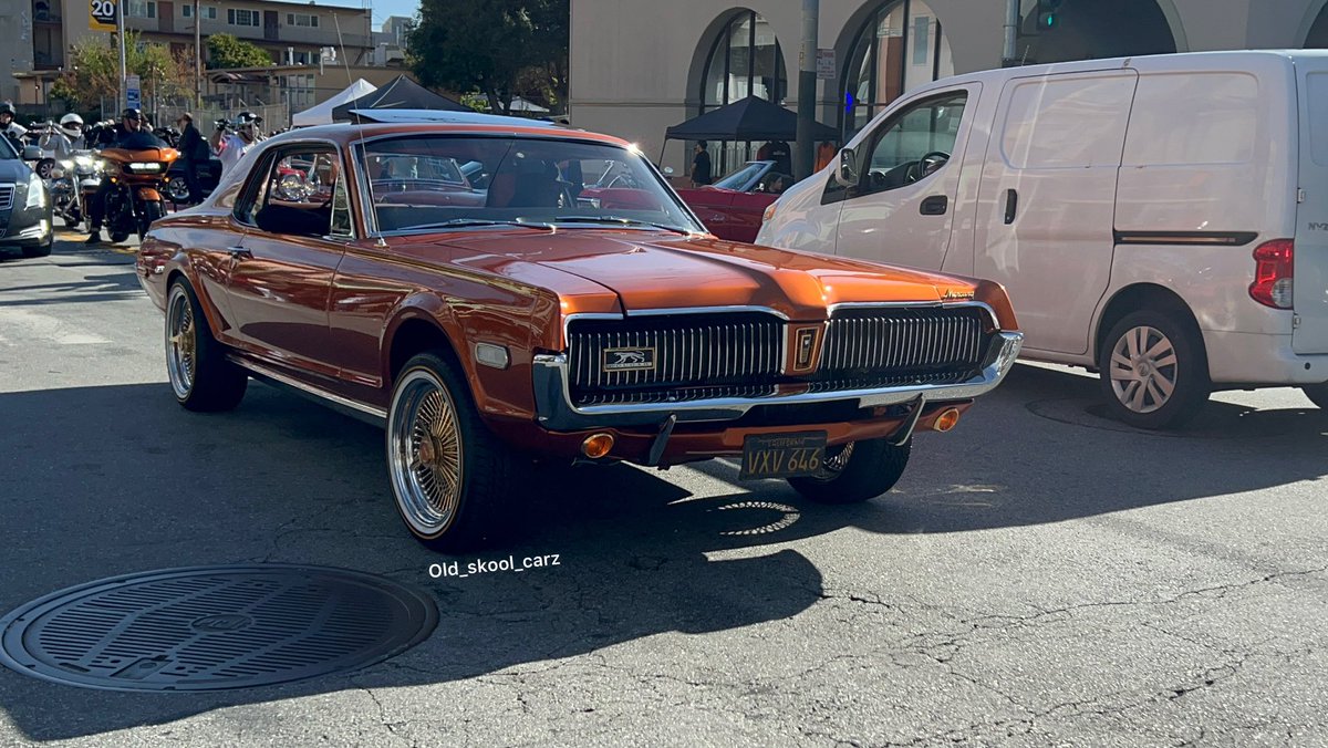 oldskoolcarz's tweet photo. #cougars #calfornia #norcal #bayarea #Westcoast #415 #415photography #SELENAS #caliwhips #old_skool_carz #goldones #goldthangsoneverythang #goldonesandvogues #goldthangs #mayonnaiseandmustard #voguetyres #instasize https://t.co/EQigib112y