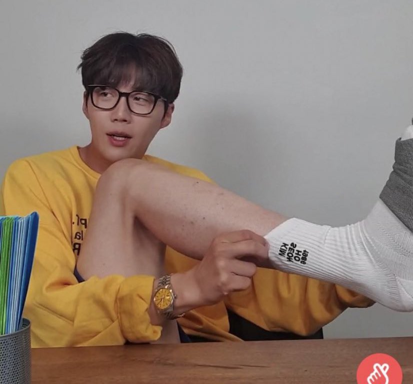 seonhocorndog's tweet photo. HE’S SOOOOOO😭😭😭😭😭😭😭😭😭😭😭😭😭😭😭 https://t.co/1KzQZnJk6X