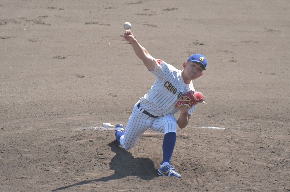 superuchuupower's tweet photo. 千葉県大学リーグ、第二試合終了。中央学院大 4-4 敬愛大(規定により引き分け)でした。敬愛大は1点リードの8回裏の守りでエラーの後同点に追い付かれたのが痛かったですね。中央学院大も9回裏サヨナラ機ありましたが不発でした。 https://t.co/YAlaBAJG1b