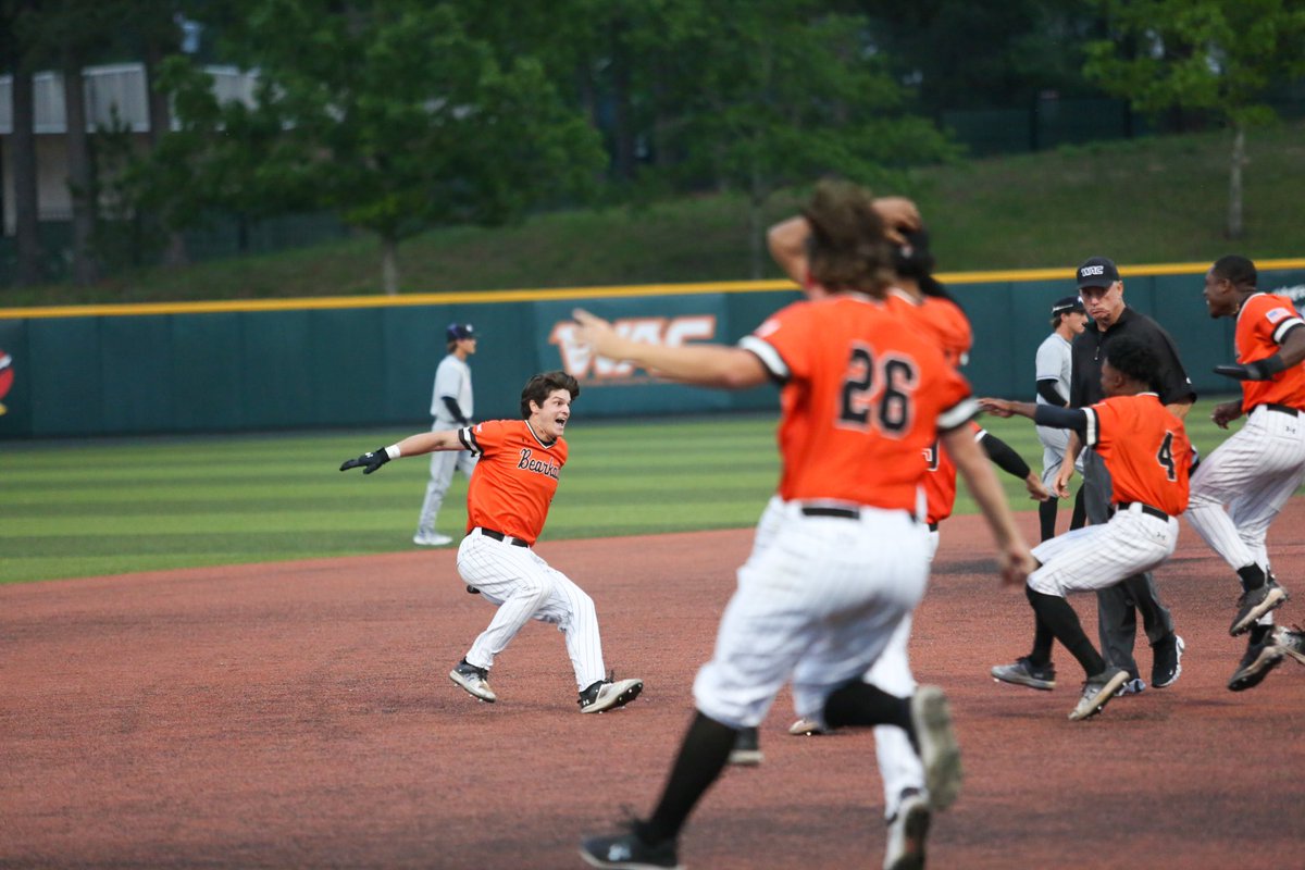 Sam Houston Baseball tweet media