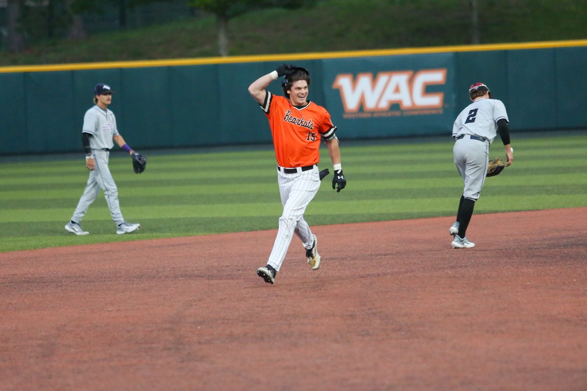 Sam Houston Baseball tweet media