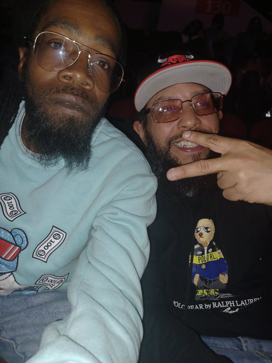 fate6425's tweet photo. #StevensonYoshino Brick city Ncc in da building #Ncc https://t.co/2HnOsw3GXu