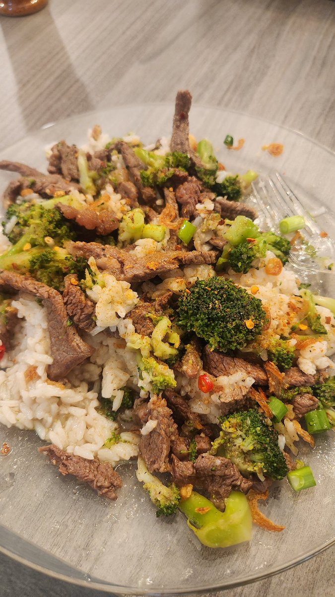 Beef and broccoli for dinner! #timetoeat